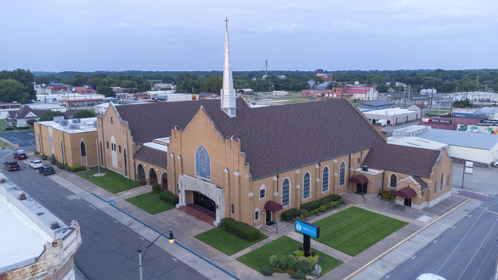 First Baptist Church, Durant, OK